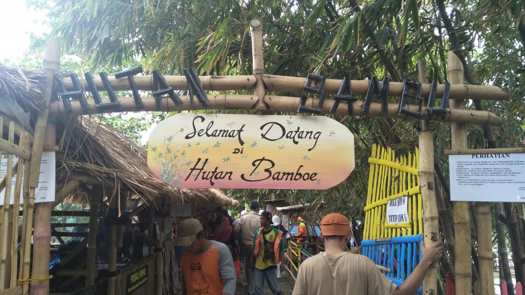 Wisata Hutan Bambu Bekasi Tempat Wisata Indonesia