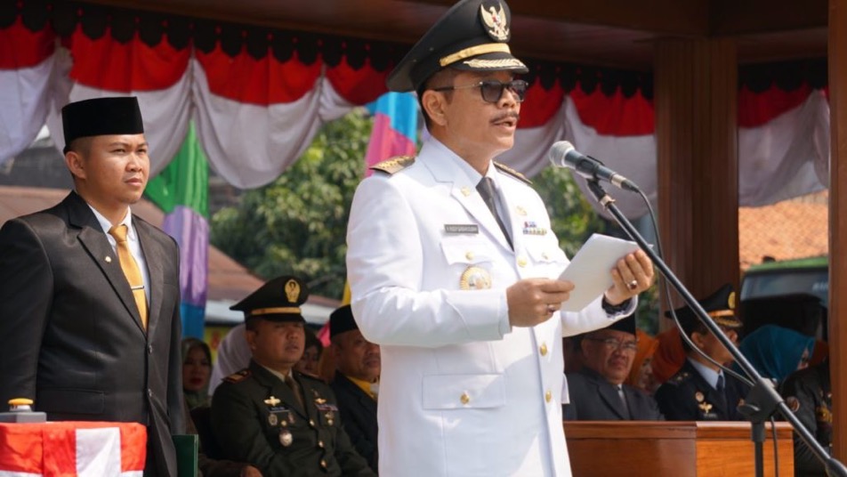 Pj Walikota Bekasi, Ruddy gandakusuma saat menyampaikan pidato upacara kemerdekaas RI ke 73.