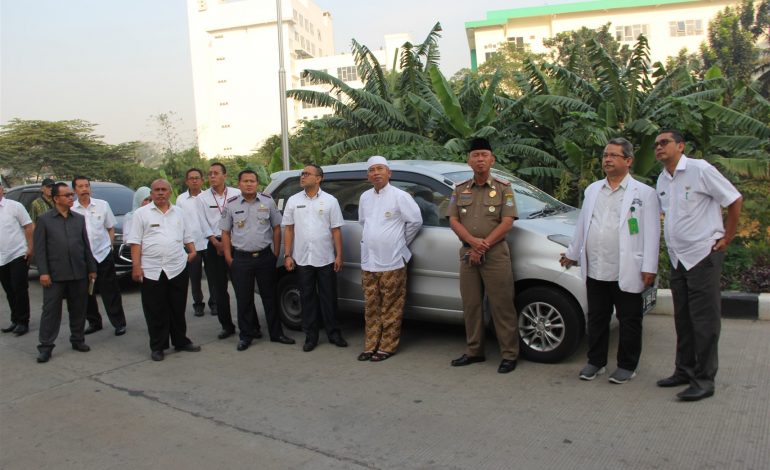Rahmat Effendi meninjau lahan parkir RSUD Kota Bekasi