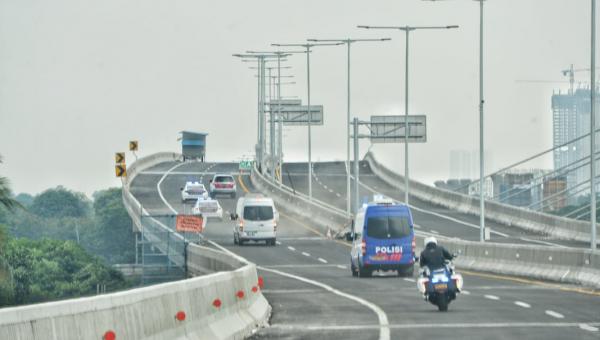 Tol elevated II saat diuji coba