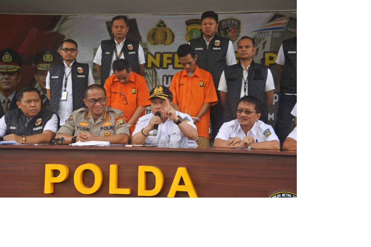 Pers conference kasus penipuan karyawan KAI