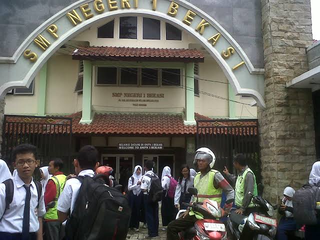 SMP N 1 Kota Bekasi