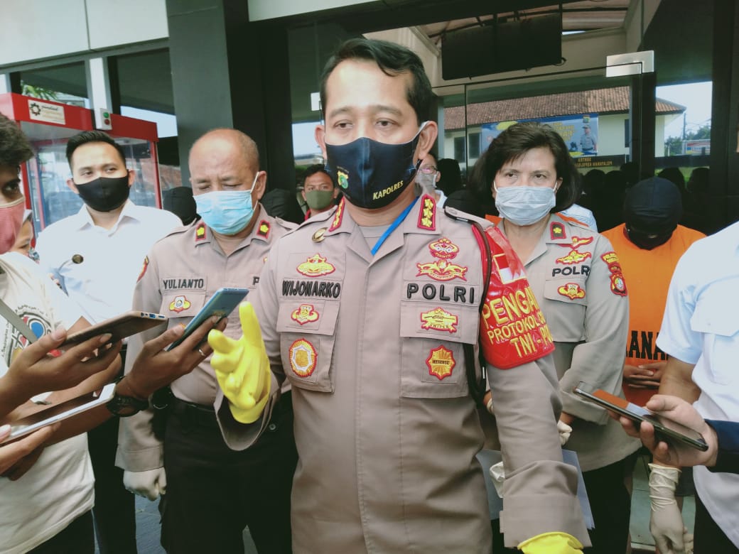 Kombes Pol Wijonarko saat menggelar jumpa pers terkait tawuran pelajar yang menelan korban jiwa