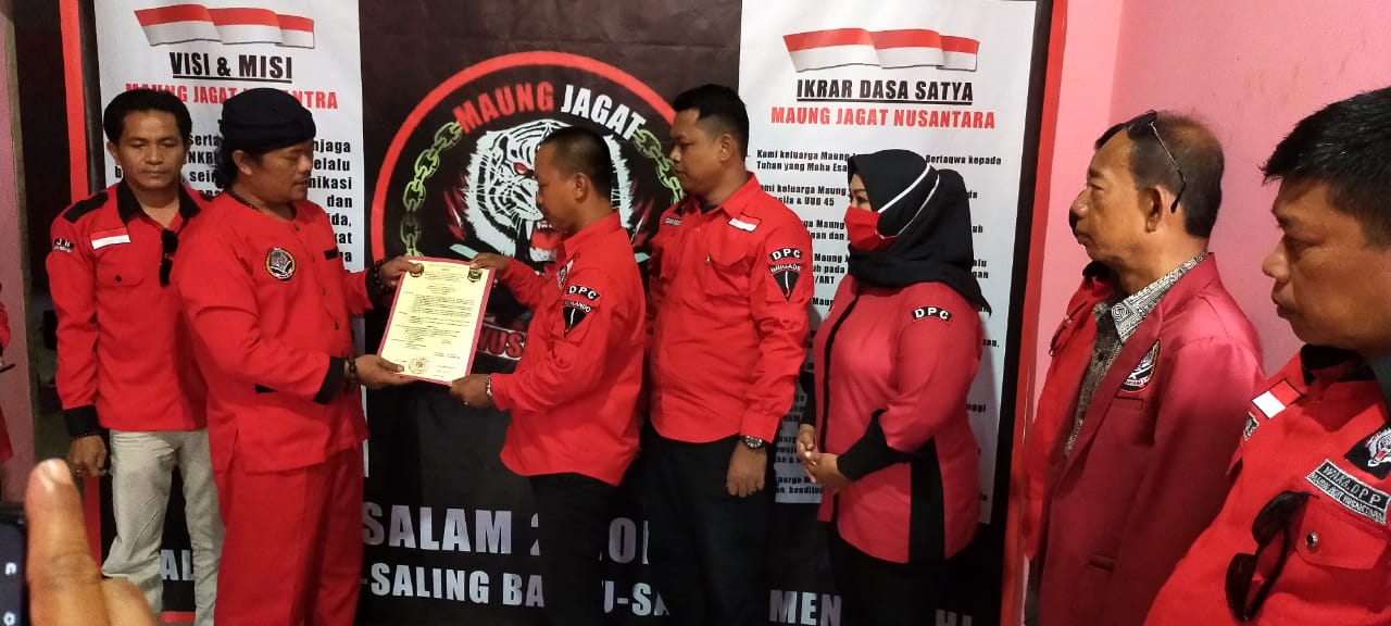 Foto: Pengesahan SK Pengurus Baru Dewan Pimpinan Cabang (DPC) Organisasi Masyarakat (Ormas) Maung Jagat Nusantara Kota Bekasi