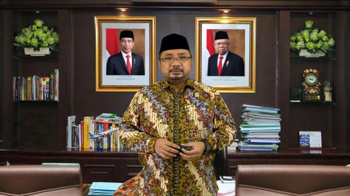 Menteri Agama Yaqud Cholil