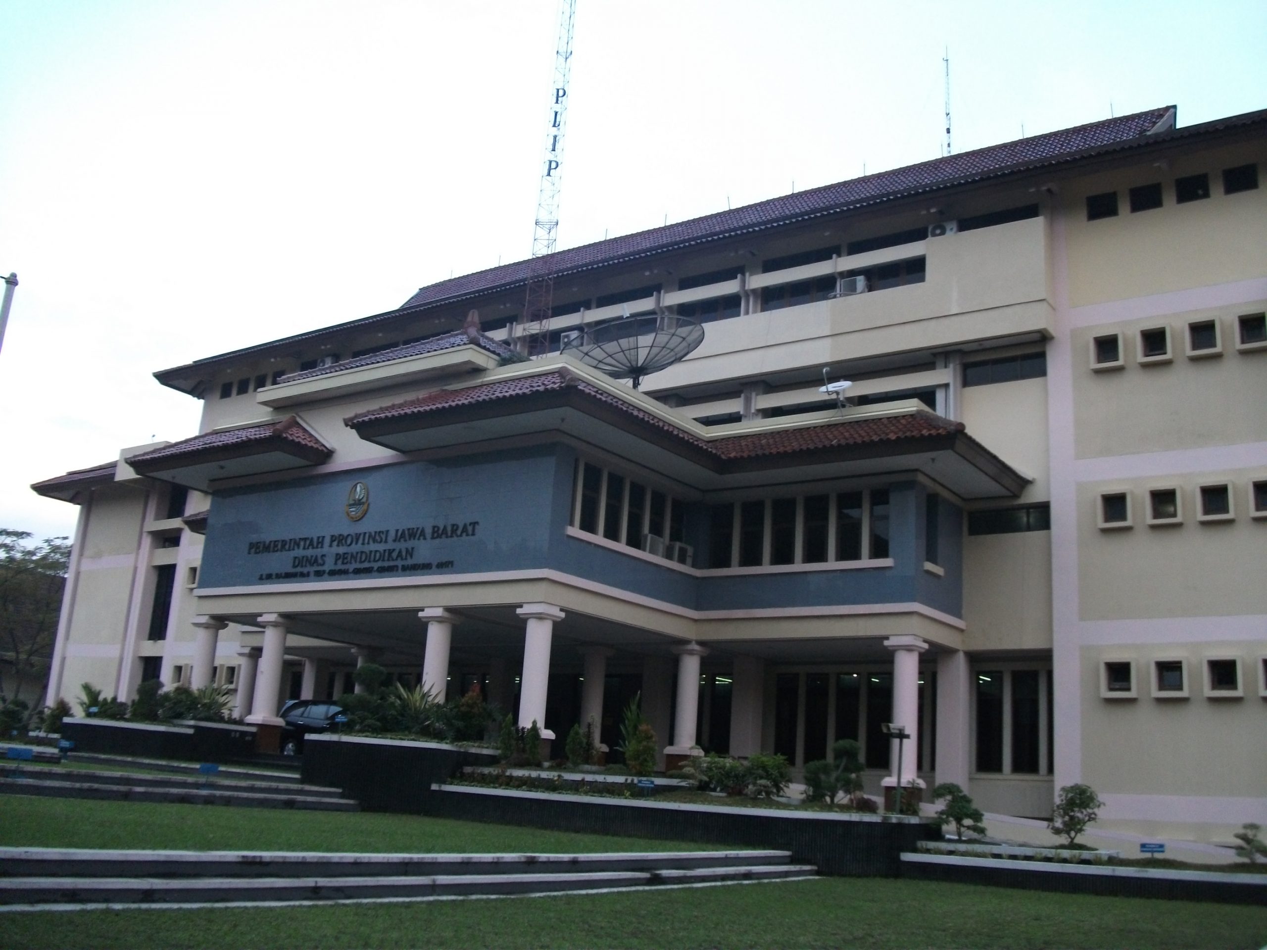 Kantor Dinas Pendidikan Jawa Barat