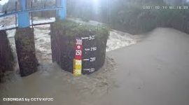 Cctv pemantau debit air di hulu sungan Cileungsi - Cikeas