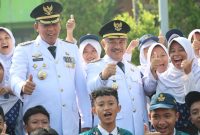 Wakil Wali Kota Bekasi Abdul Harris Bobihoe bertindak sebagai inspektur upacara, mewakili Wali Kota Tri Adhianto.