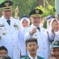 Wakil Wali Kota Bekasi Abdul Harris Bobihoe bertindak sebagai inspektur upacara, mewakili Wali Kota Tri Adhianto.