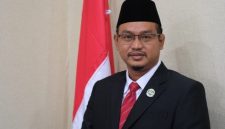 Ketua DPRD Kota Bekasi Sardi Effendi